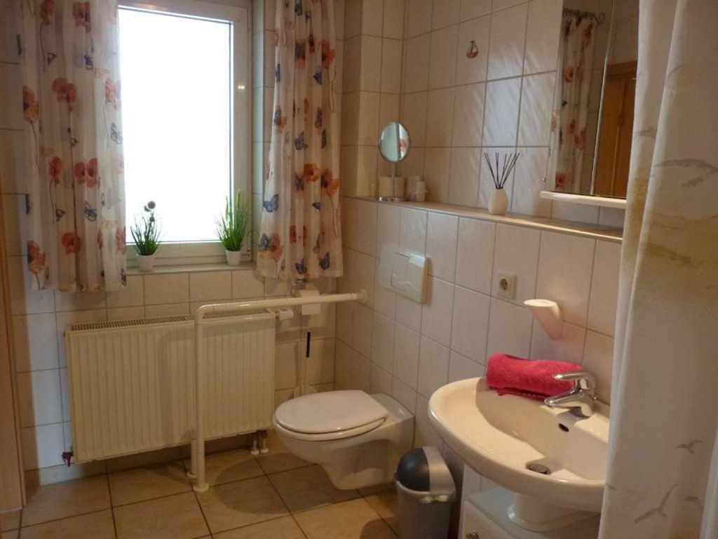 Ferienwohnung Zum Hafen Objekt ID 12136 Waren  Exterior foto